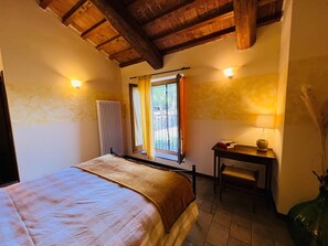 Strykejern/-brett, wi-fi og sengetøy