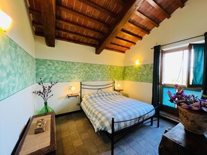 Bügeleisen/Bügelbrett, WLAN, Bettwäsche