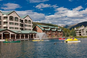 Exterior - Modern 2BR Condo w/ Den | Free Resort Shuttle (Keystone)