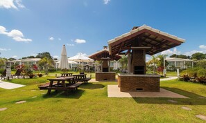 Basic Apartment | Outdoor dining - House 2 Suites in Condo w/ Pool Mnt0058 (Porto Seguro)