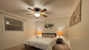3 Schlafzimmer, Schreibtisch, kostenloses WLAN, Bettwäsche