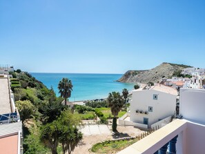 Property grounds - Dappan Blue Apartment, Burgau, Algarve (Burgau)