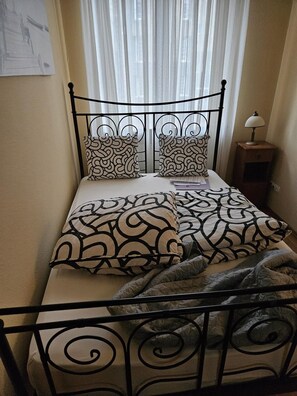 Căn hộ tiện nghi đơn giản | Bàn ủi/dụng cụ ủi quần áo, truy cập Internet không dây miễn phí