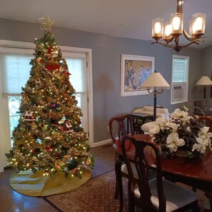 Interior - Chateau Bavaria/Great Corporate Housing (Birch Run)