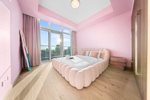 2 bedrooms, Internet - Stayshort - 2 Bedroom in Downtown Sleeps 4 With Balcony (Dubai)