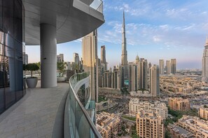 2 bedrooms, Internet - Stayshort - 2 Bedroom in Downtown Sleeps 4 With Balcony (Dubai)