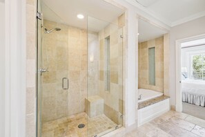 Towels - Community Rooftop Pool! Beach is Across the Street! (Inlet Beach)