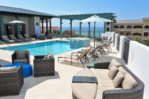 Pool - Community Rooftop Pool! Beach is Across the Street! (Inlet Beach)