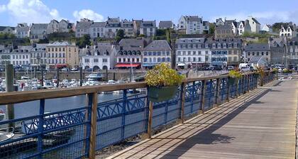 Family cottage 5 minutes from Pors-peron beach!