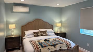 Fer et planche Ă repasser, Wi-Fi, draps fournis