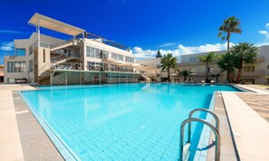 Utomhuspool