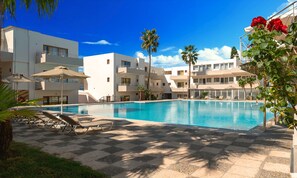 Utomhuspool