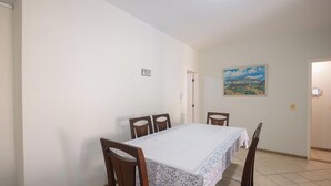 基本公寓 | 用餐區