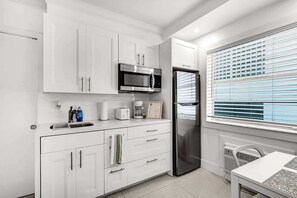 Fridge, microwave, stovetop, coffee/tea maker - South of Fifth Oceanfront condo with Beach Perks! (Miami Beach)