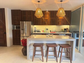 Deluxe Villa, Beach View | Private kitchen - Luxury Oceanfront At Majahua (Troncones)