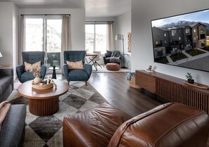 TV connectée, cheminée