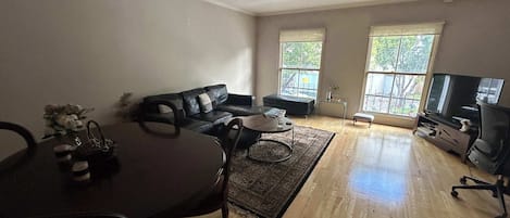 TV, stereo, offices