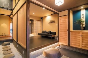 Interior - Kyoran Seigetsutei (Kyoto)