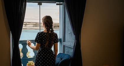 Centrally located mini apartment with a balcony for sunbathing