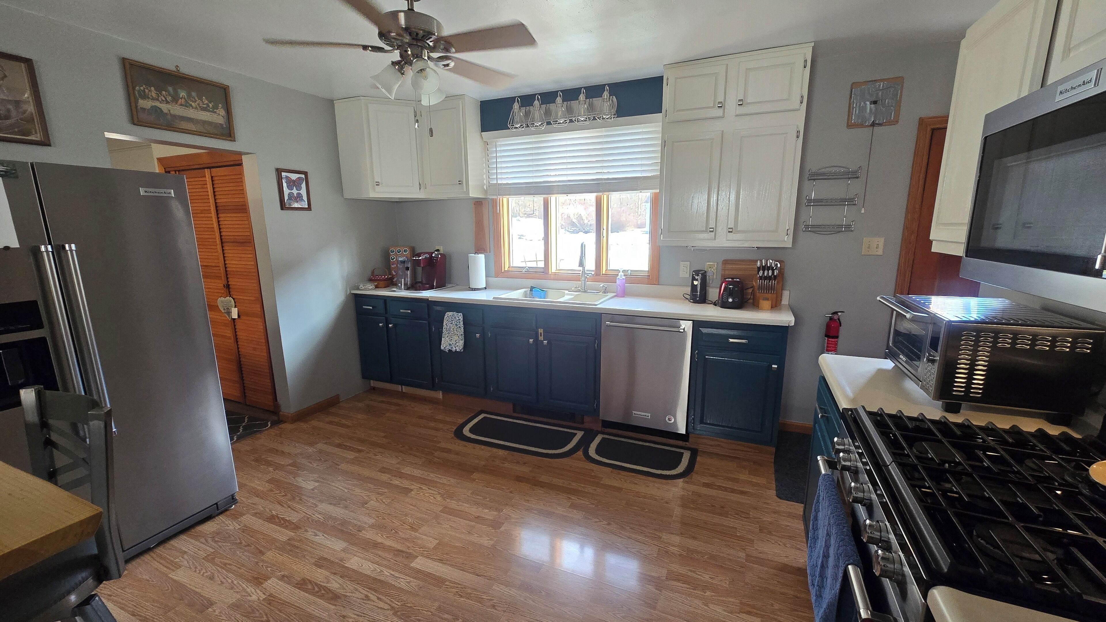 Mikrowelle, Ofen, Herdplatte, Geschirrspüler