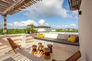 Terrace/patio - Loft Bohemio con Alberca en Rooftop y WiFi Rápido (Tulum)