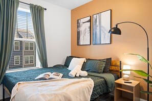 熨斗/熨衣板、WiFi、床单