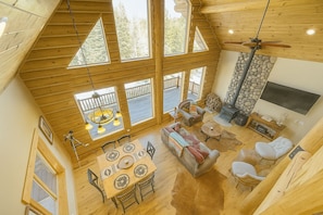 Smart TV - Steps to Apple Annie's & 1 Min to Navajo Ski Lodge (Brian Head)