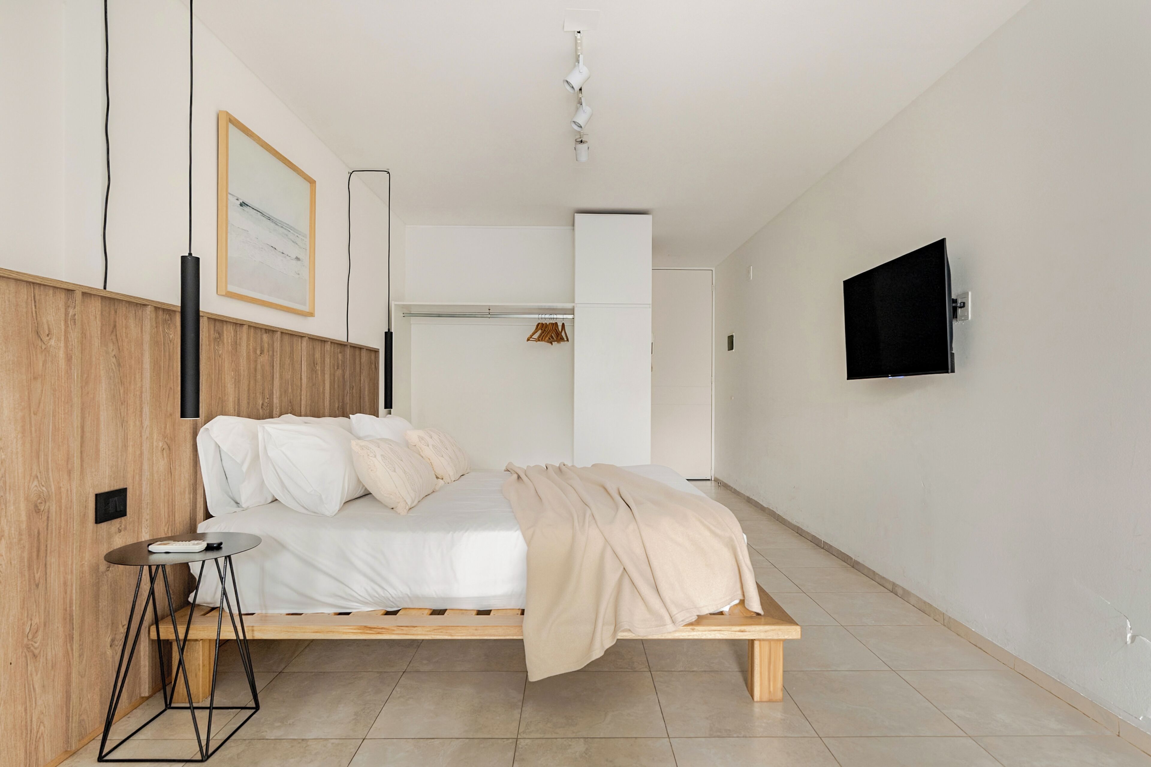 Internet, bed sheets