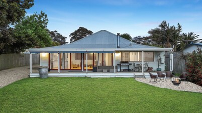 Foreshore Sunset Retreat