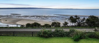 Foreshore Sunset Retreat