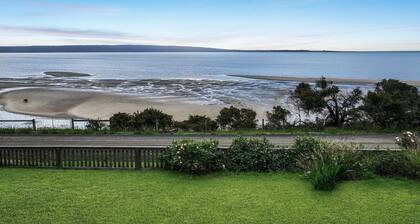 Foreshore Sunset Retreat