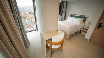 Superior Room | Desk, laptop workspace, WiFi (free), bed sheets