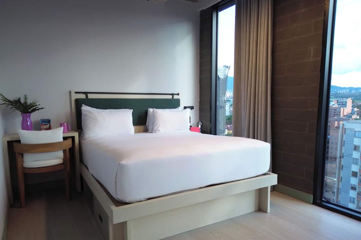 Standard Room | Desk, laptop workspace, WiFi (free)