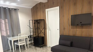 Ảnh chưa phân loại, 3 trong số 50 ảnh, nút
