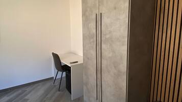 Escritorio y wifi gratis