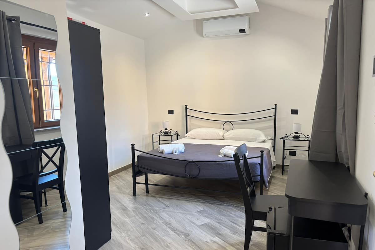 Double or Twin Room | Desk, free WiFi