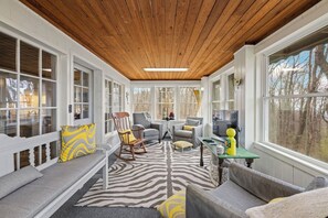 TV, fireplace - Triple Porch w/ Views | Near Brow Park & Downtown (Mentone)