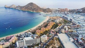 Beach nearby - Free Transportation Beach Condo Walk to Everything (El Medano Beach)