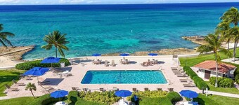 New Remodel | Ocean View | Pool | 75`TV | Sleeps 6