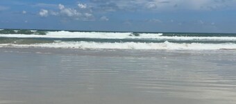 Mermaid studio condo in New Smyrna Beach across from the beach