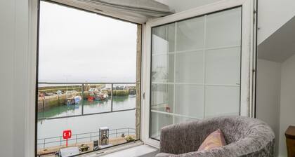 Maimies Harbourview
