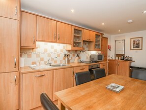 Lavavajillas, utensilios de cocina