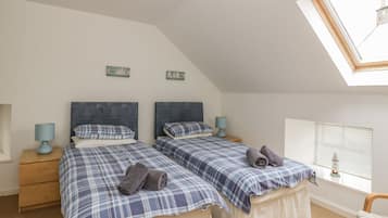 3 bedrooms, individually decorated, individually furnished, free WiFi