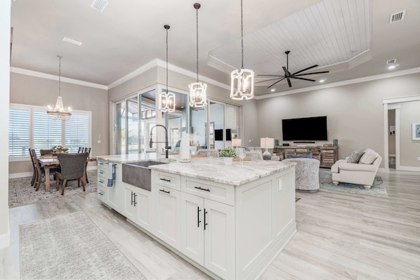 Interior - Suncoast Sanctuary • Pool Hot Tub Kayak (Cape Coral)