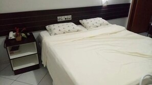 미니바, 무료 WiFi, 침대 시트