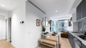Room - A Lovely Apt Right Next to Southern Cross Station (Melbourne)