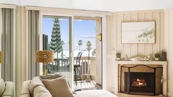 TV, fireplace, offices