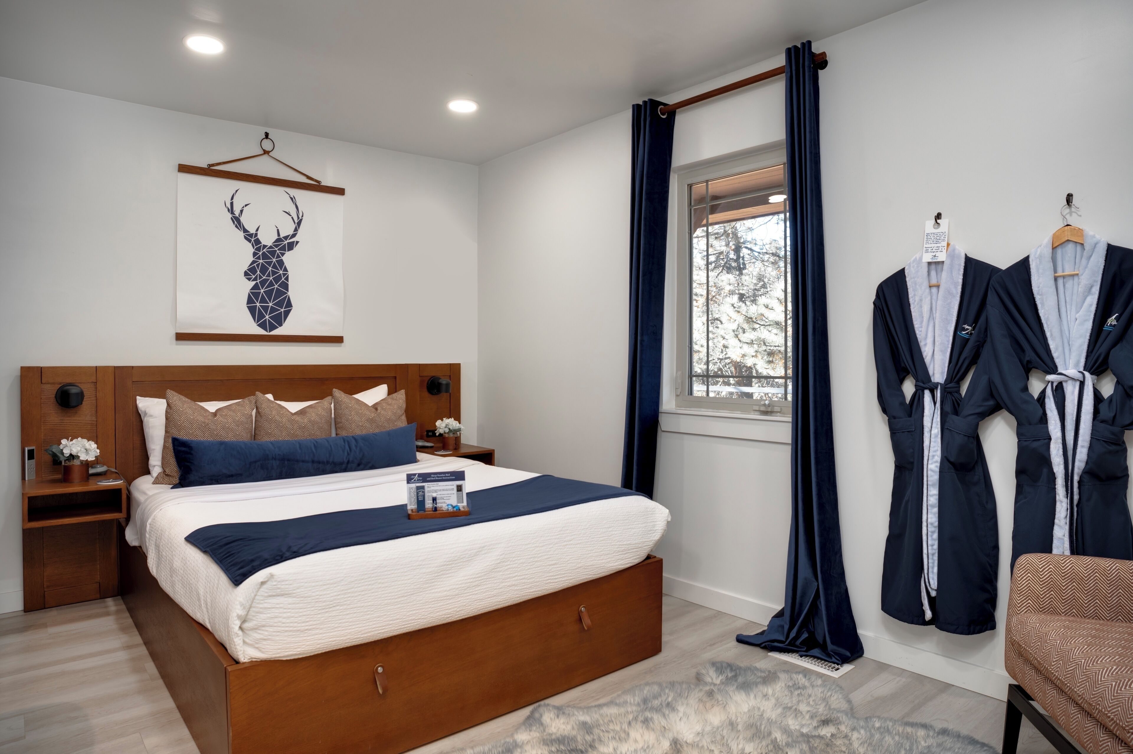 3 bedrooms, travel crib, free WiFi, bed sheets