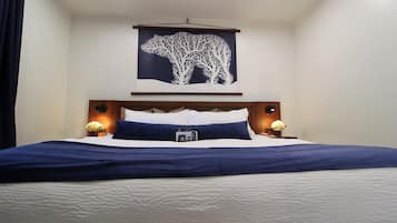 1 bedroom, travel crib, free WiFi, bed sheets