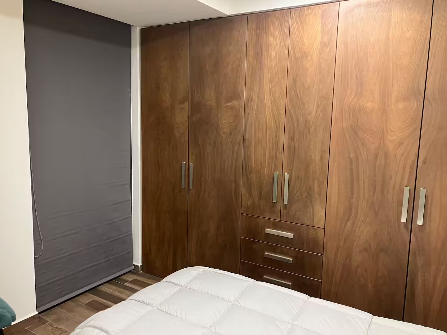 Silitysrauta/-lauta, internet, vuodevaatteet